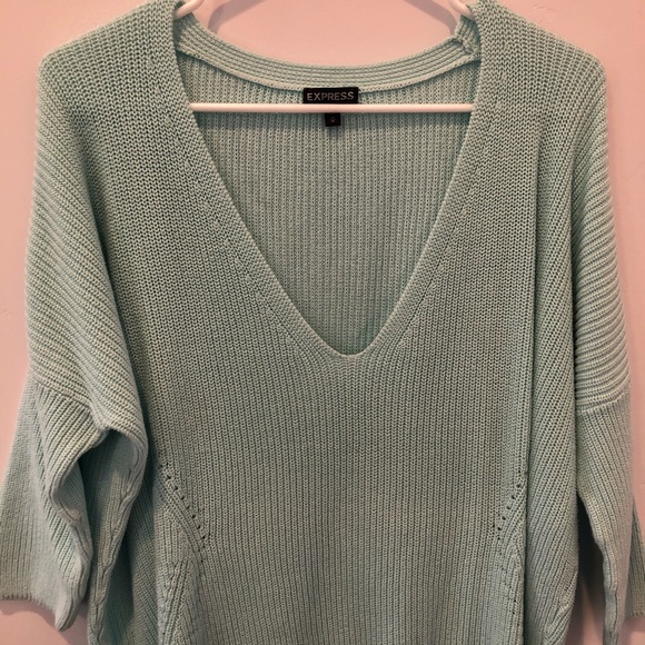 Express Light Blue V-Neck Sweater Sz Medium - Picture 3 of 5